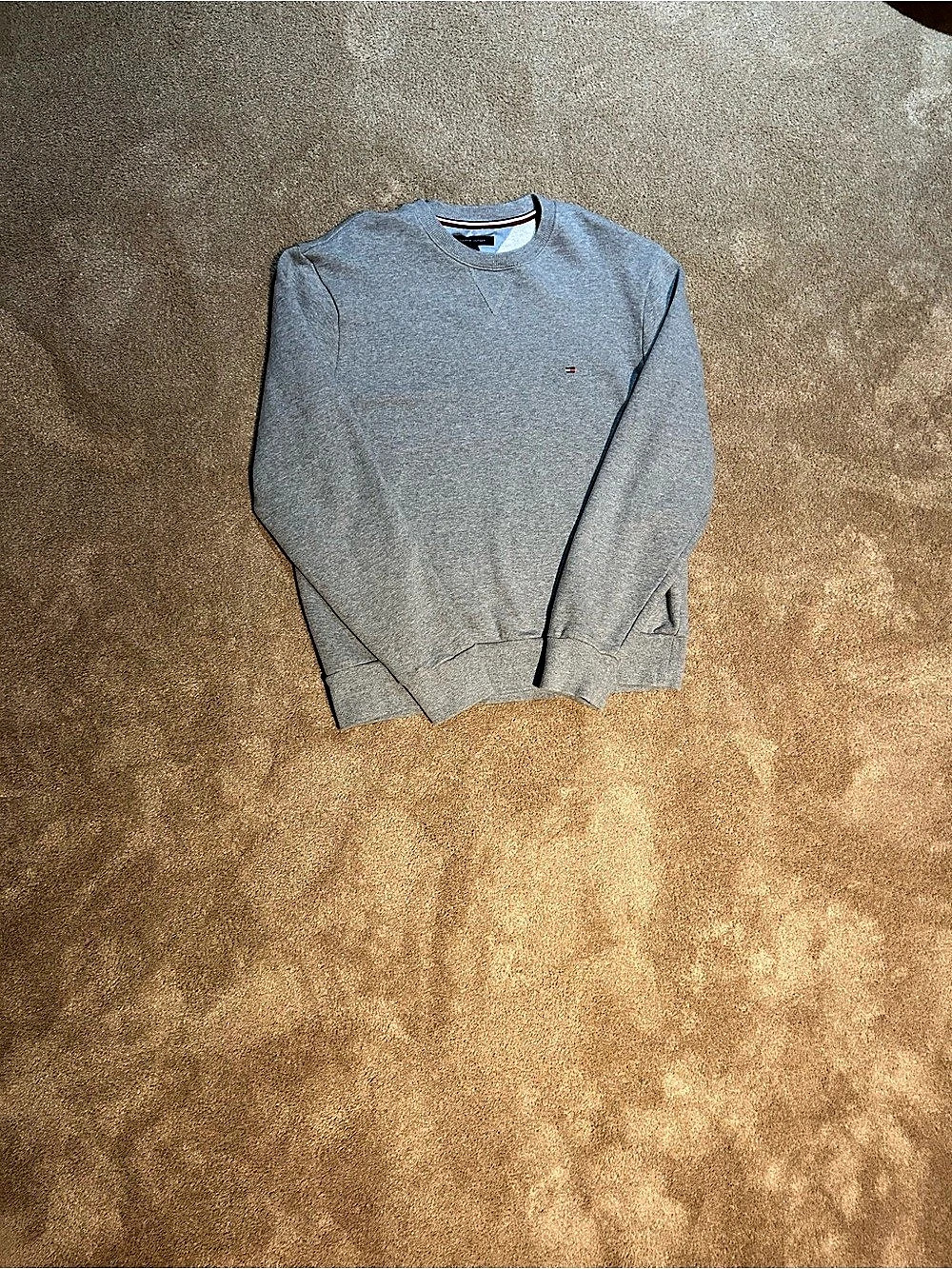 Tommy Hilfiger Flag Logo Crewneck Sweatshirt Gray